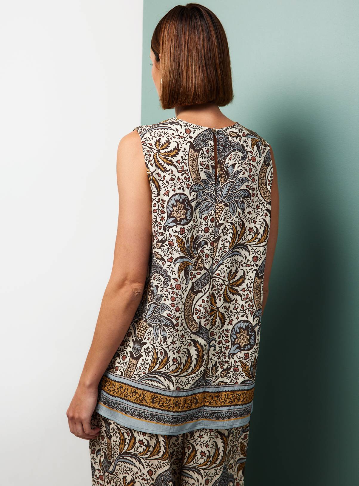 Tu x Morris & Co. Paisley Print Scarf Border Shell Top 10 - Image 4